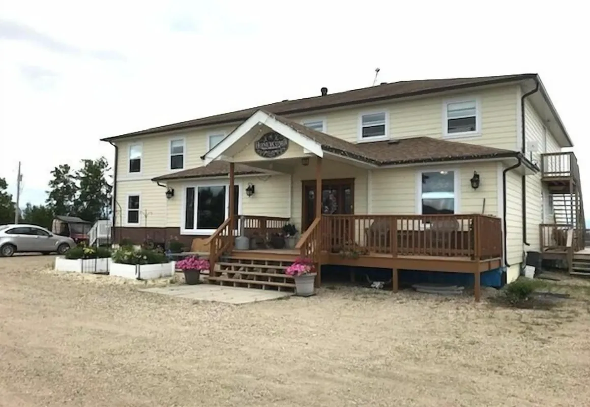 Honeycomb Bed & Breakfast hotel hero