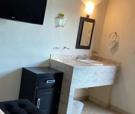 Mansión Serrano hotel detail image 3