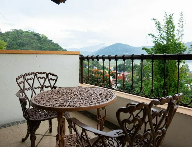 Hotel Villas Paraiso hotel detail image 1