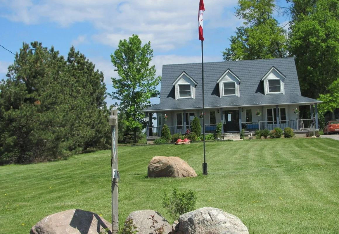 Countryside Bed & Breakfast hotel hero