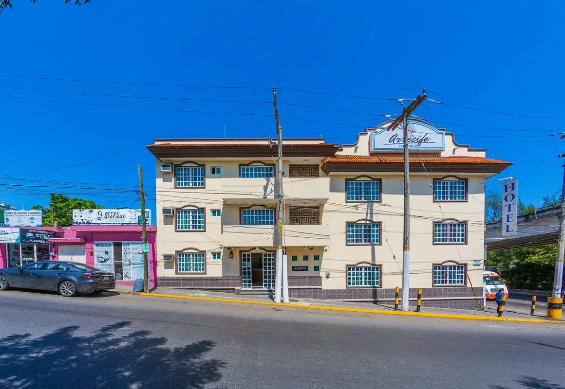 Hotel Arrecife hotel hero