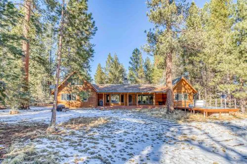 Chapman Lodge hotel detail image 1