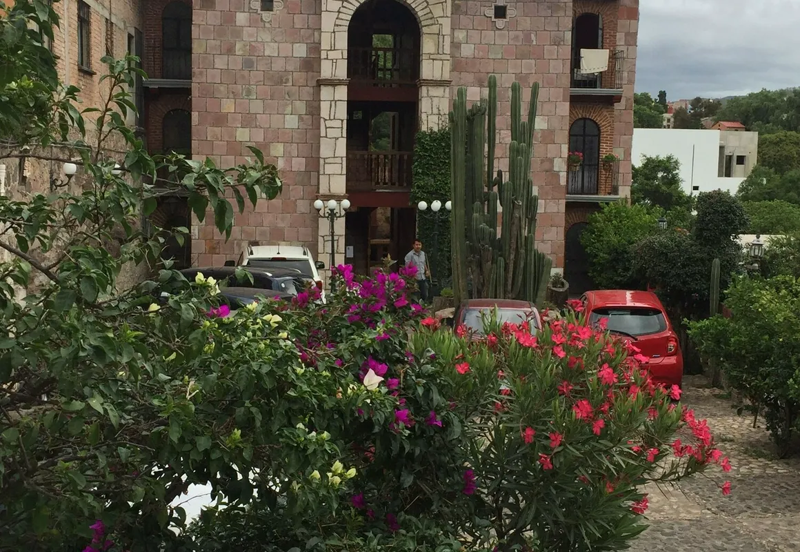 Hotel Un Lugar de la Mancha hotel hero