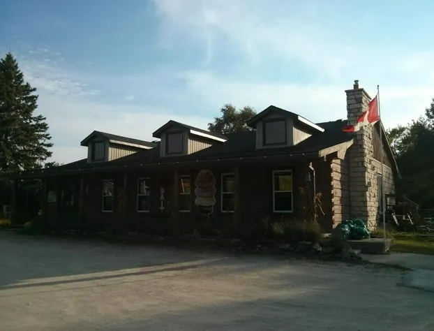 The Spirit Rock Outpost & Lodge hotel detail image 1