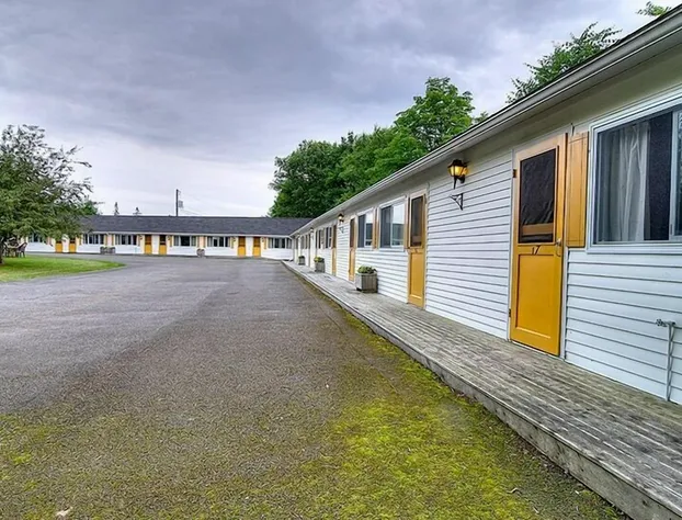 Picket Fence Motel hotel detail image 3