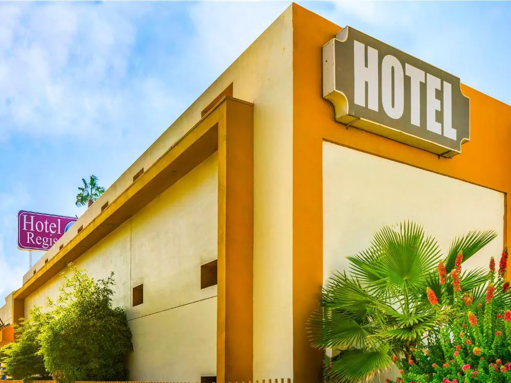 Hotel Regis hotel hero