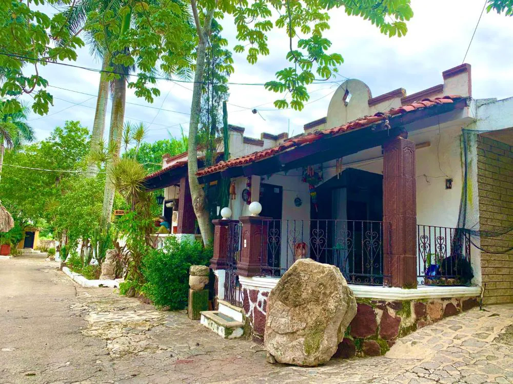 Eco Hotel Green River hotel hero