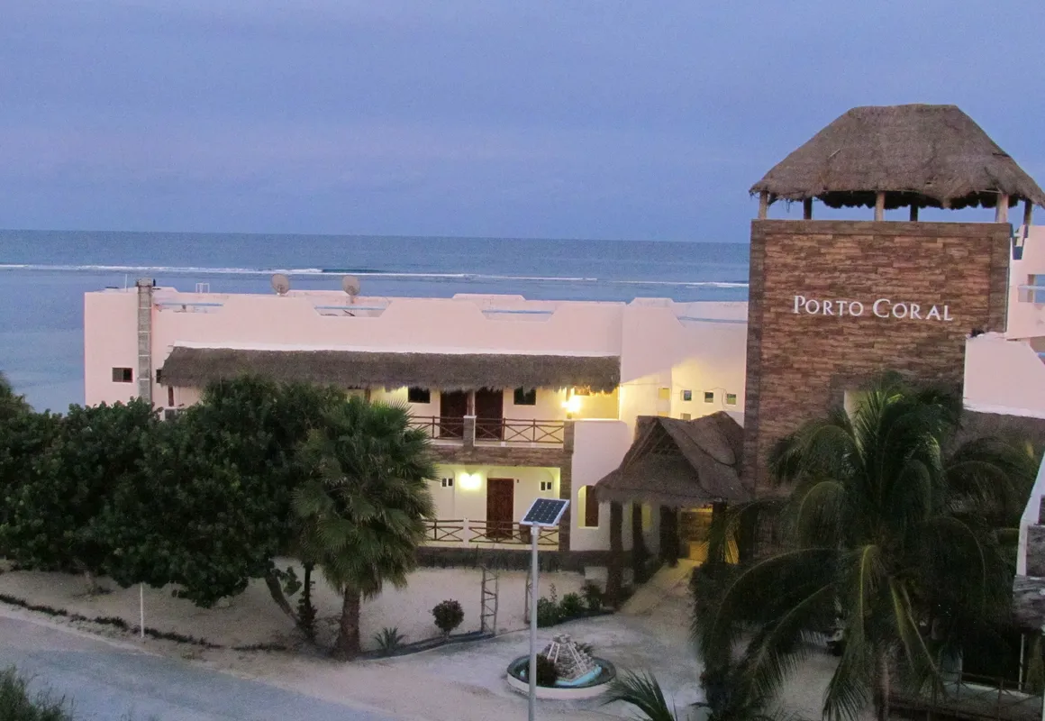 Hotel Porto Coral hotel hero