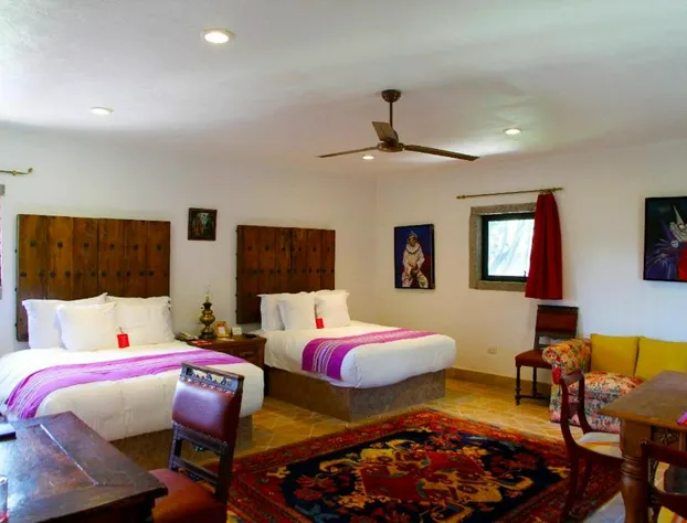 Las Calandrias hotel detail image 2