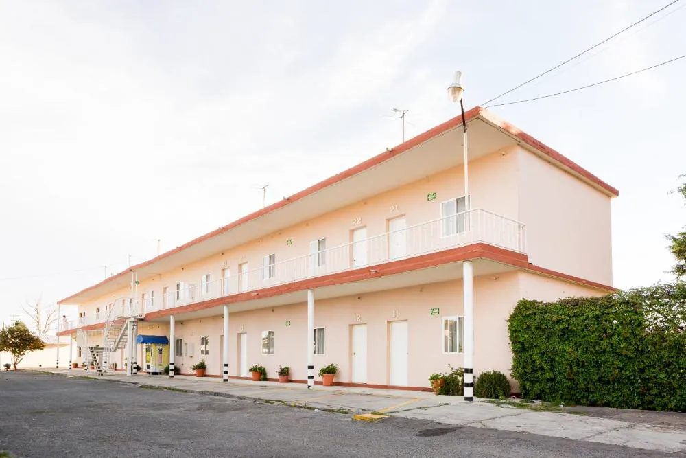 Hotel del Tajo hotel hero