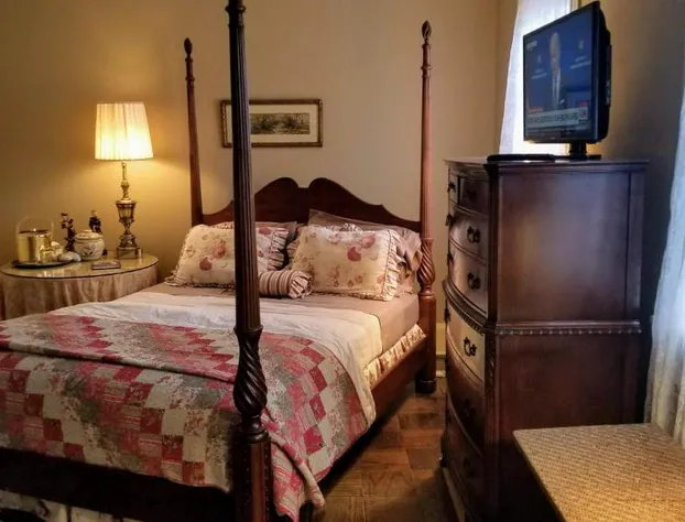 Clifford House Private Home Bed & Breakfast hotel detail image 4