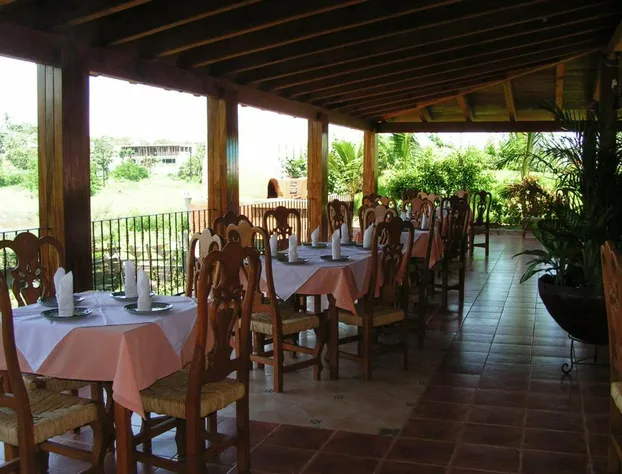 Paradise Lagoon Hotel hotel detail image 1