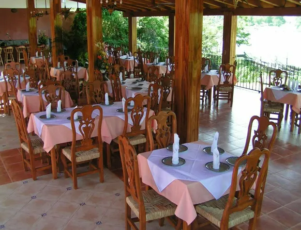 Paradise Lagoon Hotel hotel detail image 2