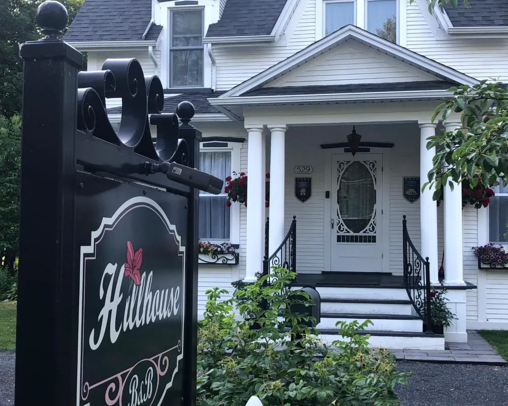 B&B Hillhouse hotel hero