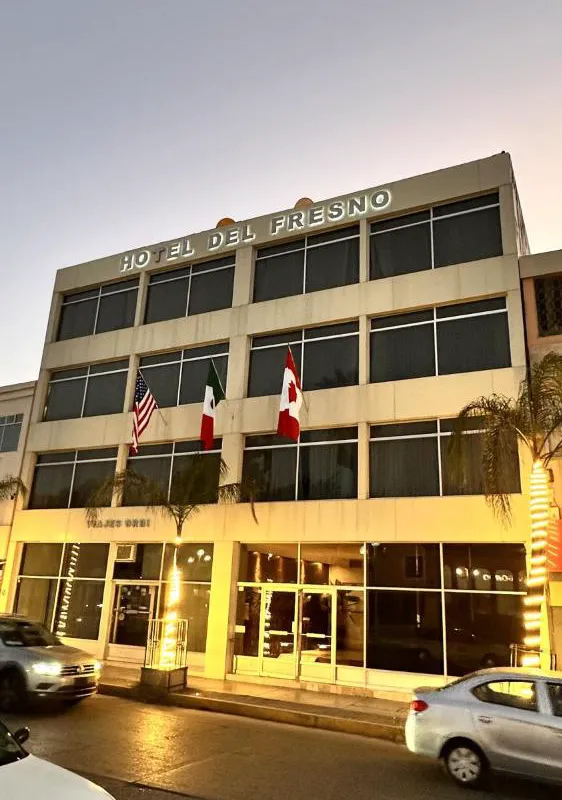 Hotel del Fresno hotel hero