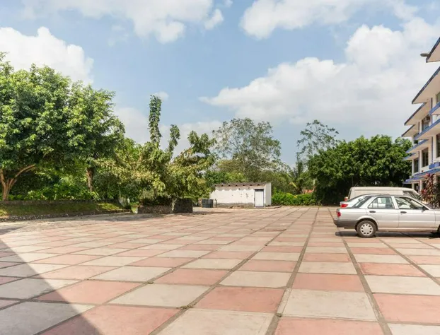 OYO Hotel Casa Blanca hotel detail image 1