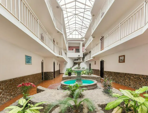 OYO Hotel Casa Blanca hotel detail image 1