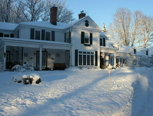 Lee Farm Inn hotel detail image 1