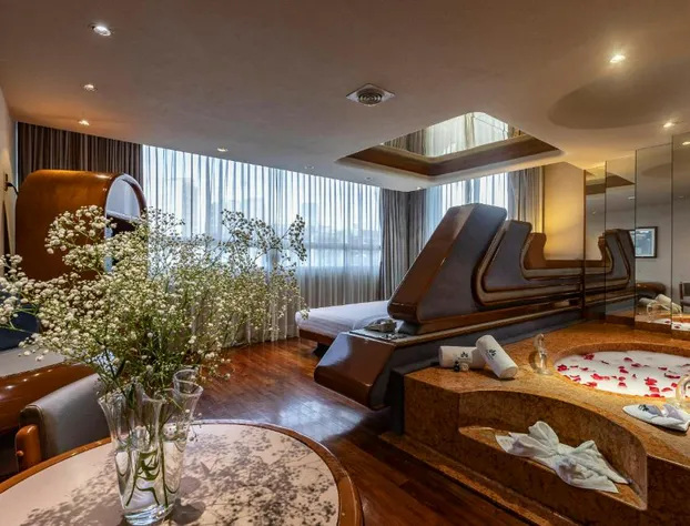 Hotel Beverly hotel detail image 4