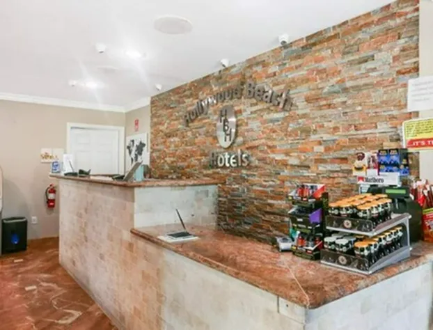 Greniers hotel detail image 3