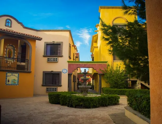 Hotel Suites el Paseo hotel detail image 2