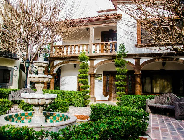 Hotel Suites el Paseo hotel detail image 3