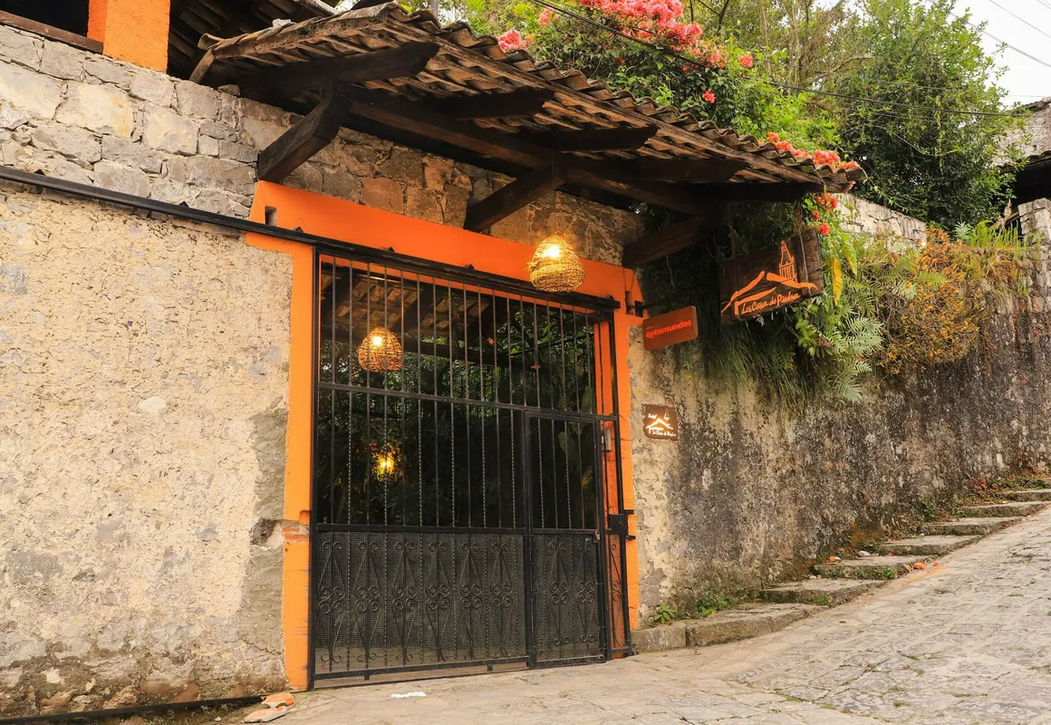 La Casa de Piedra By Rotamundos hotel hero