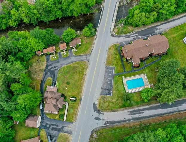 Riverbank Motel and Cabins hotel detail image 2