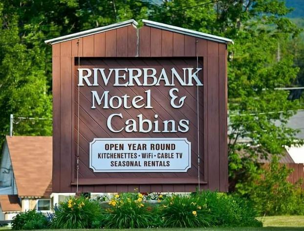 Riverbank Motel and Cabins hotel detail image 4