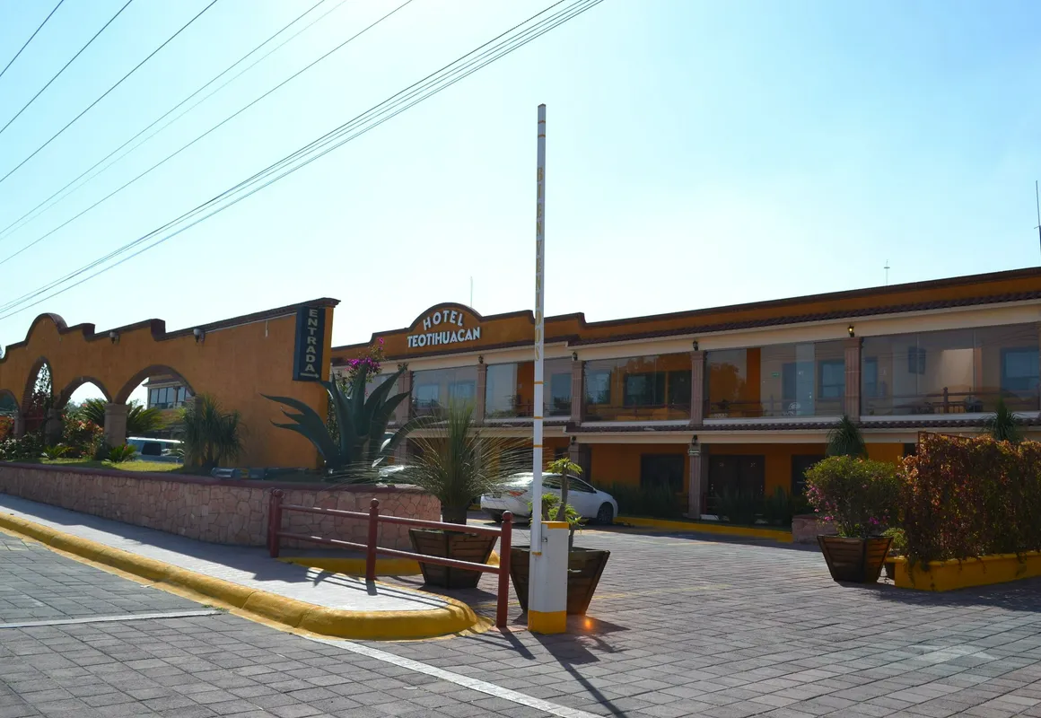 Hotel Teotihuacan hotel hero