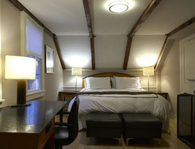 Mooncussers Tavern and Inn hotel detail image 3