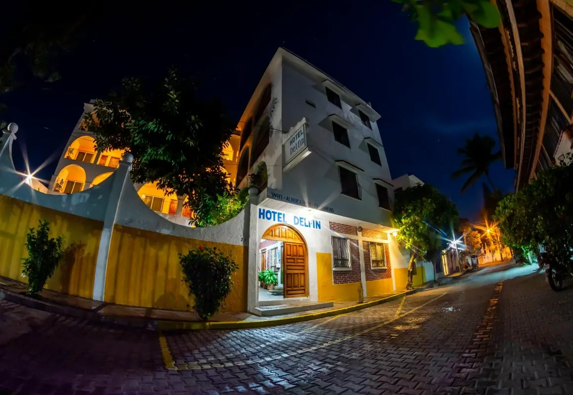 Hotel Delfin hotel hero