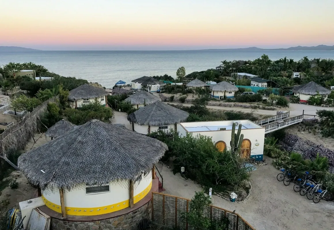 Palapas Ventana hotel hero