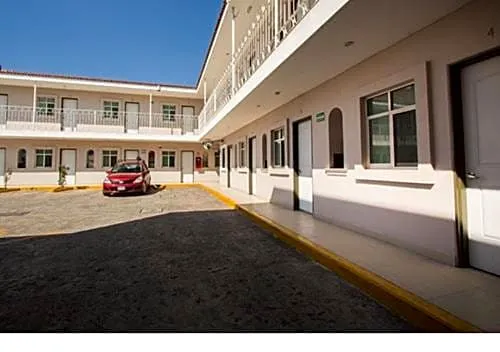 Hotel Plaza Bandera Revolución hotel hero