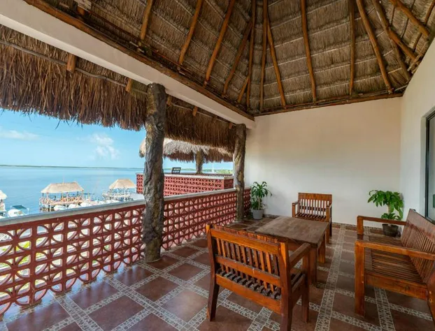 El Perico Marinero hotel detail image 1