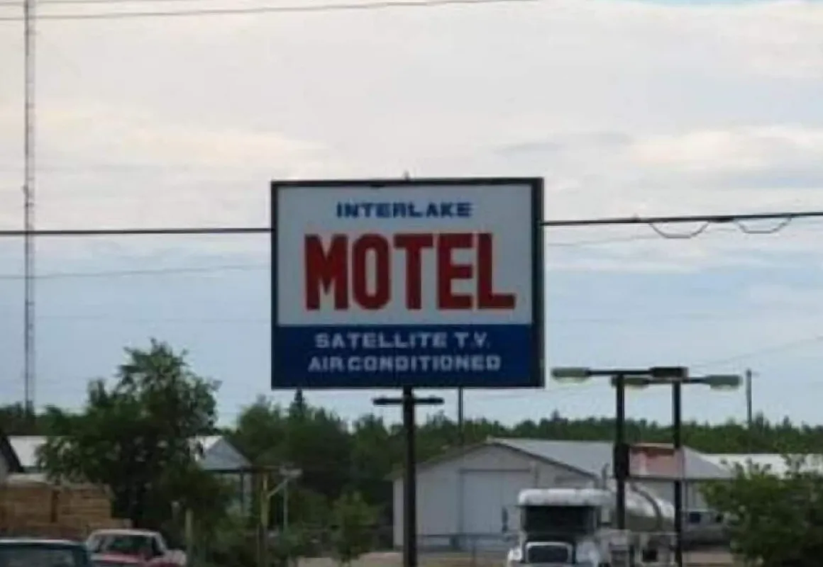 Interlake Motel hotel hero
