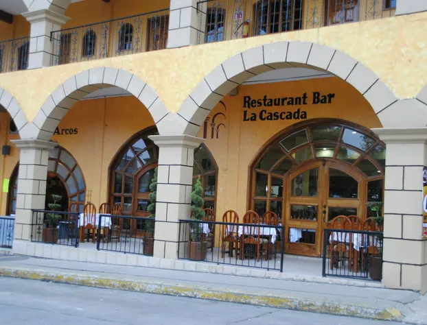 Hotel Arcos del Parque hotel detail image 3