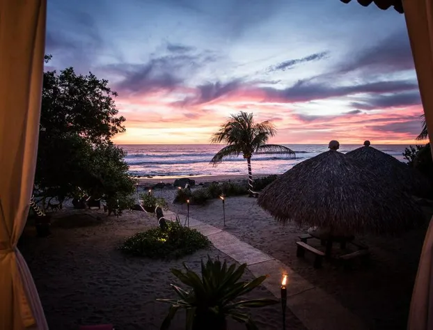 Present Moment Retreat hotel detail image 2