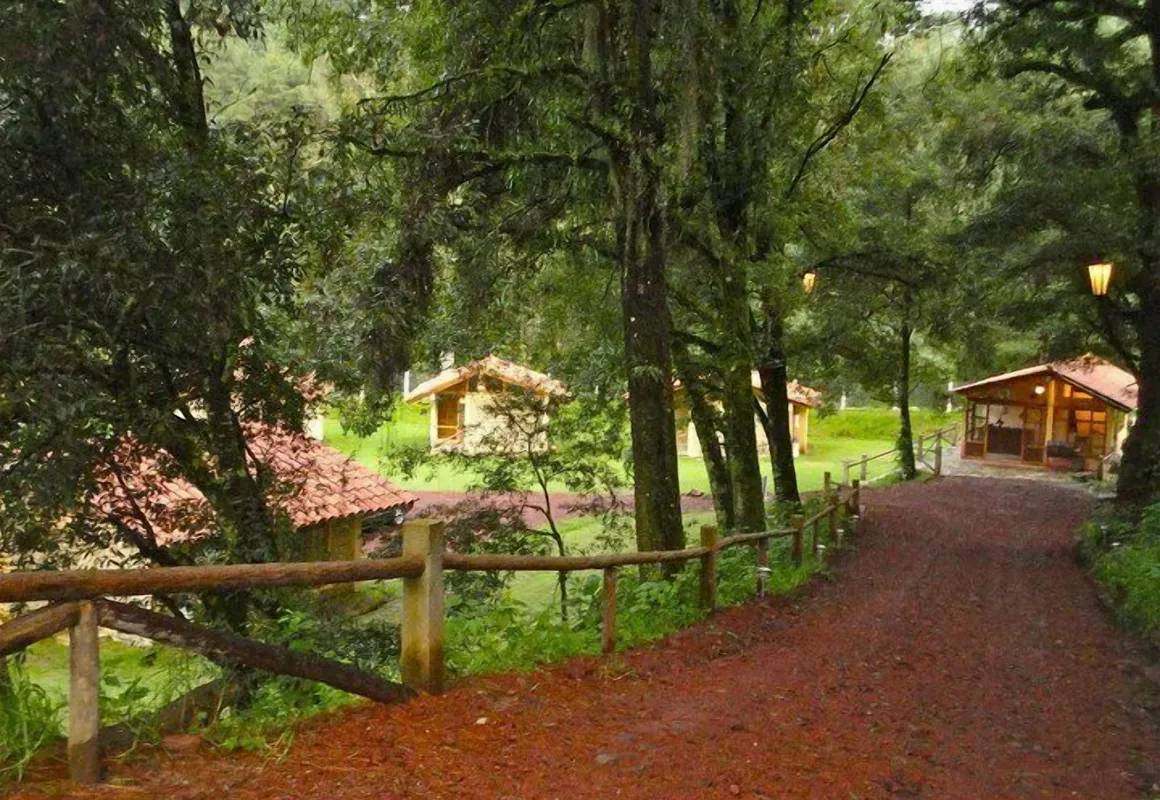 Cabañas La Cascada hotel hero