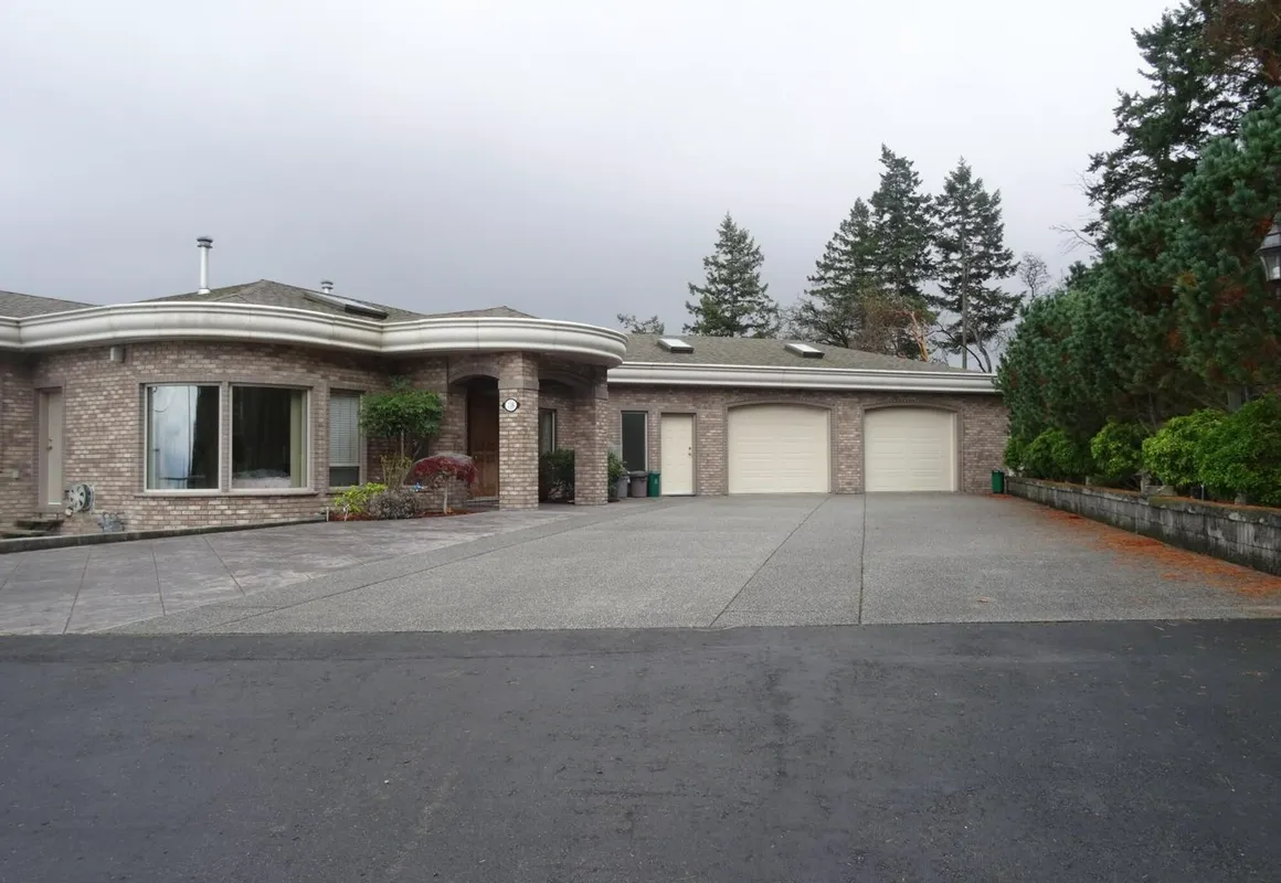 Gibralter Rock Ocean View B&B hotel hero