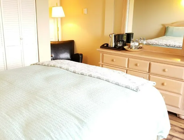 Lighthouse Motel hotel detail image 4