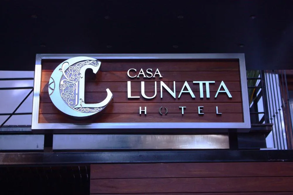Casa Lunatta hotel hero