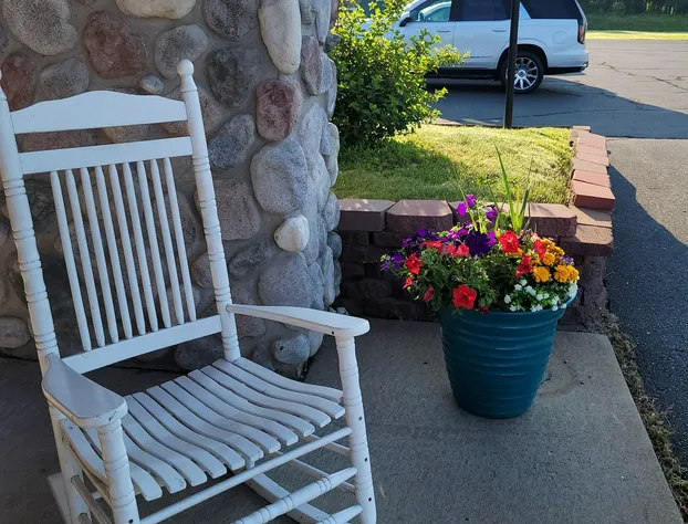 Chicaugon Lake Inn hotel detail image 2