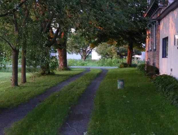 Le Passerin Indigo Gîte du passant hotel detail image 2