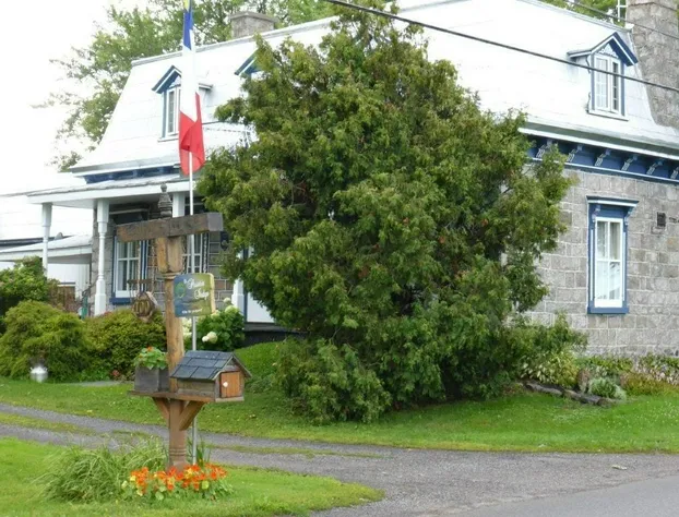 Le Passerin Indigo Gîte du passant hotel detail image 3