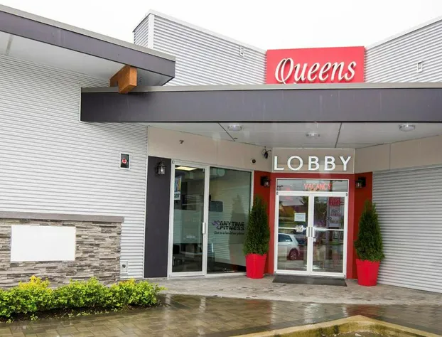 Queens Hotel hotel detail image 1