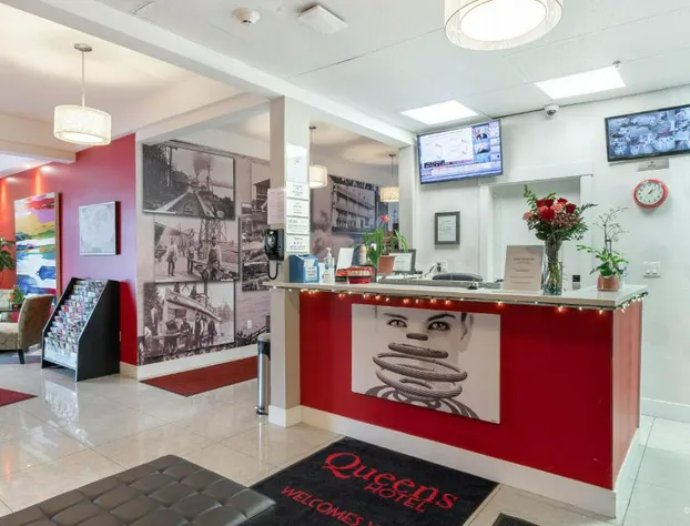 Queens Hotel hotel detail image 3