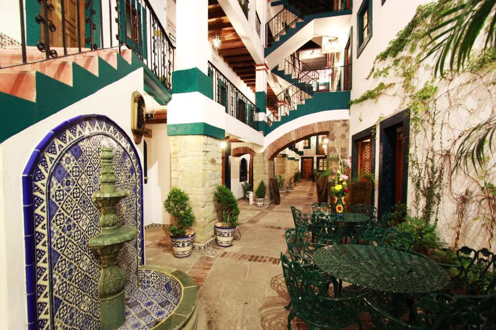 Hotel Mesón del Rosario hotel hero