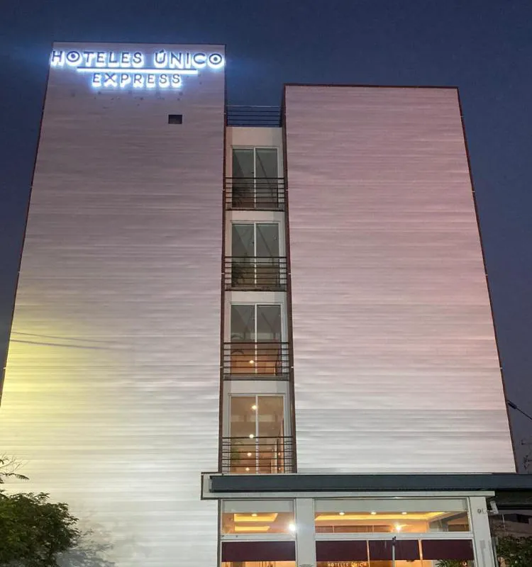 Hoteles Unico Express hotel hero