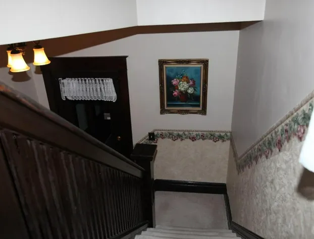 Ambiance by the Falls B&B hotel detail image 2